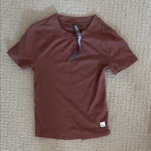 Vuori Women’s Brown Short Sleeve Tee